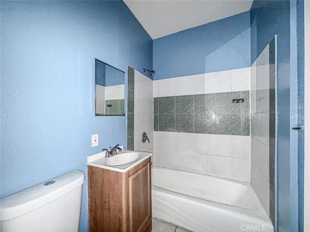 1403 Lemon Avenue, Long Beach, CA 90813