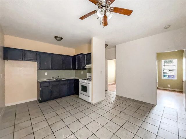 1403 Lemon Avenue, Long Beach, CA 90813