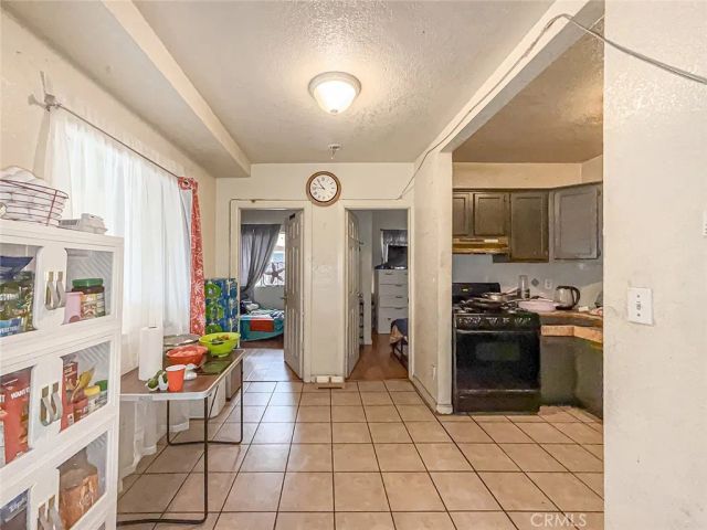 1403 Lemon Avenue, Long Beach, CA 90813
