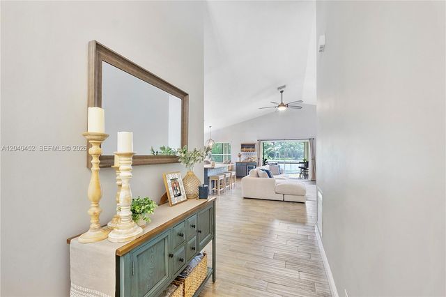 124 Preserve Dr, Royal Palm Beach, FL 33411