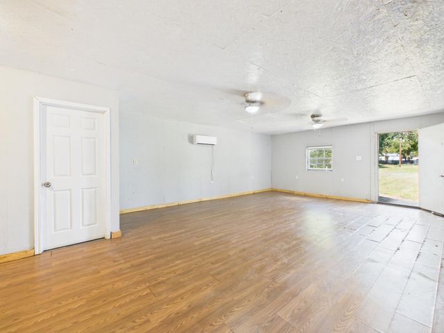 150 Jupiter Drive, Trinity, TX 75862
