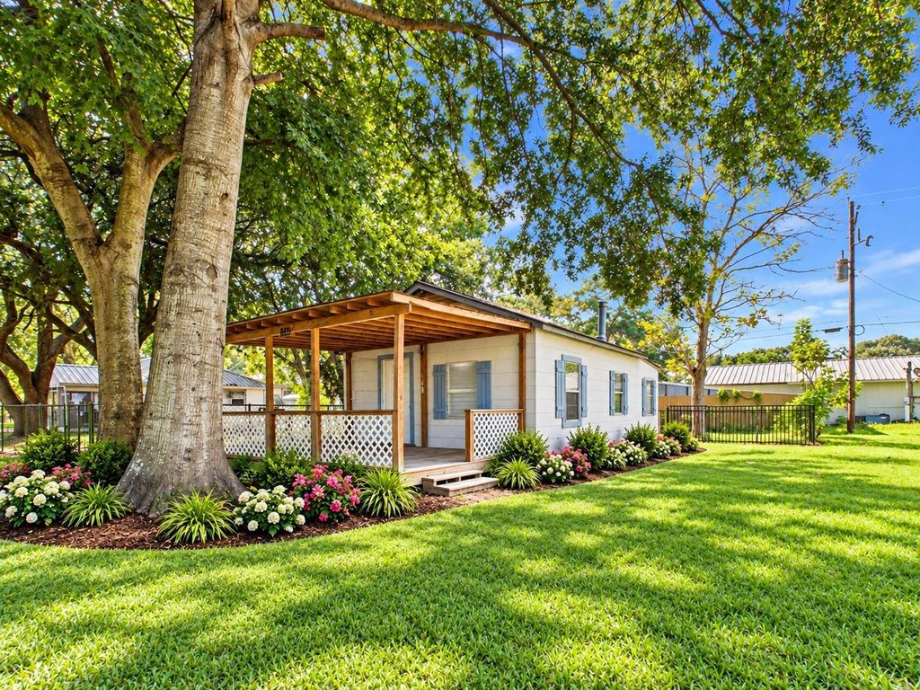 150 Jupiter Drive, Trinity, TX 75862
