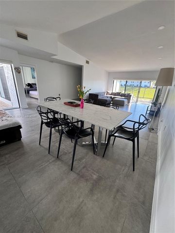 534 NE 195th St 534, Miami, FL 33179