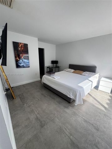 534 NE 195th St 534, Miami, FL 33179