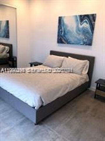 534 NE 195th St 534, Miami, FL 33179