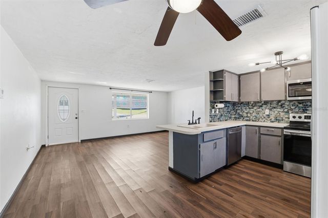 62 S TYLER STREET, Beverly Hills, FL 34465