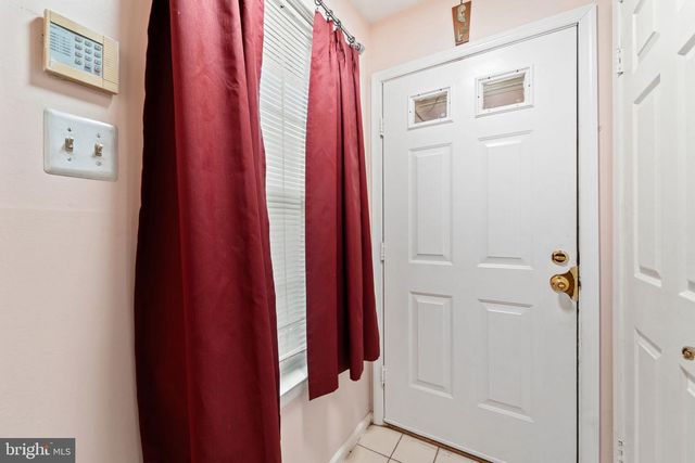 808 WESTFIELD DR, Cinnaminson, NJ 08077