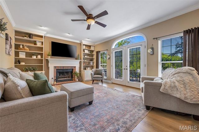 4715 Koglin Court, St Louis, MO 63123