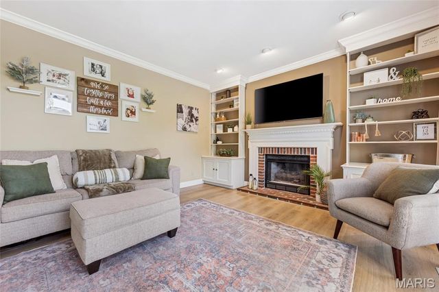 4715 Koglin Court, St Louis, MO 63123