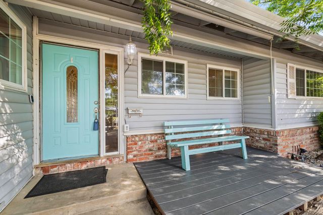 5511 Claiborne Way, Orangevale, CA 95661