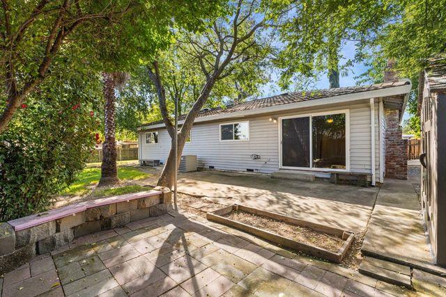 5511 Claiborne Way, Orangevale, CA 95661