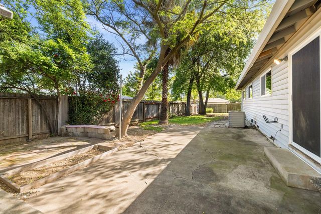 5511 Claiborne Way, Orangevale, CA 95661