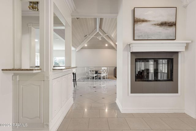 206 Woodrich Lane, Lafayette, LA 70507