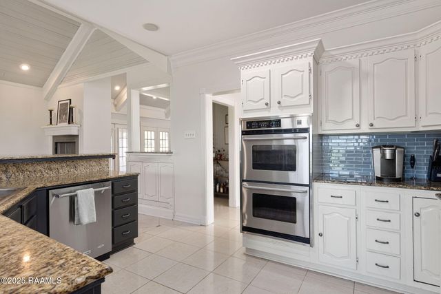 206 Woodrich Lane, Lafayette, LA 70507