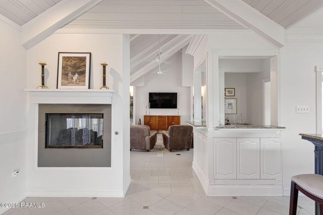 206 Woodrich Lane, Lafayette, LA 70507