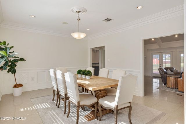 206 Woodrich Lane, Lafayette, LA 70507