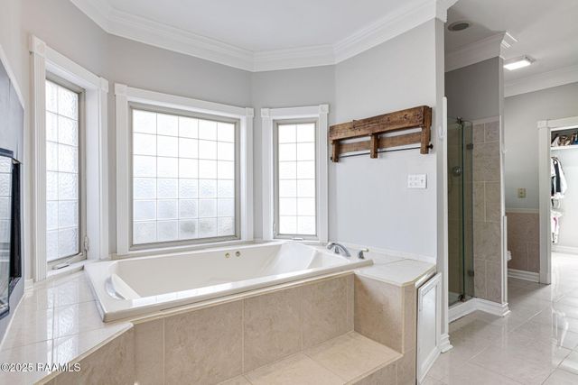 206 Woodrich Lane, Lafayette, LA 70507