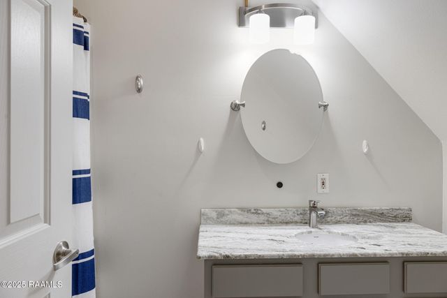 206 Woodrich Lane, Lafayette, LA 70507