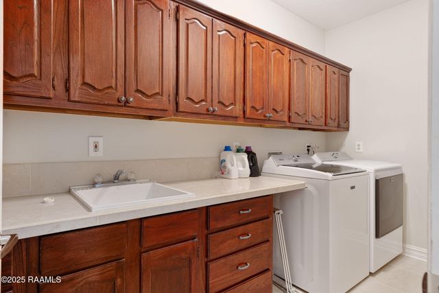 206 Woodrich Lane, Lafayette, LA 70507