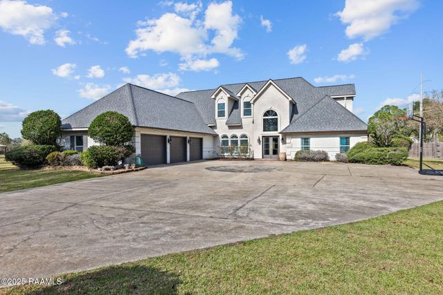 206 Woodrich Lane, Lafayette, LA 70507