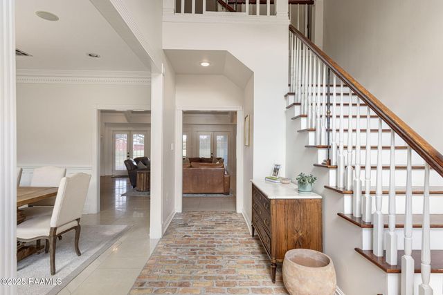 206 Woodrich Lane, Lafayette, LA 70507