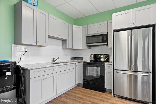1153 MARLKRESS ROAD, Cherry Hill, NJ 08003