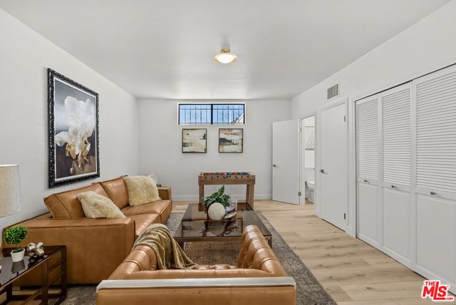 1880 Veteran Avenue 306, Los Angeles, CA 90025