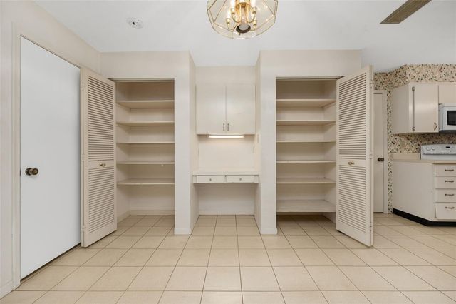 412 NW 46TH STREET, Gainesville, FL 32607