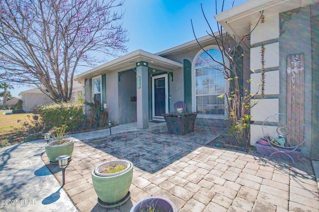 112 Leeward Way, Panama City Beach, FL 32413