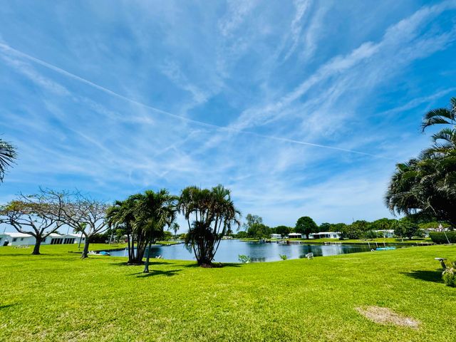 1213 SW 20th Avenue, Boynton Beach, FL 33426