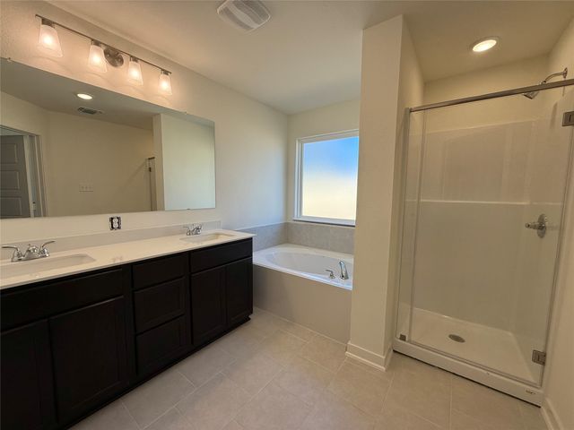 109 Adaline Bend, Mcgregor, TX 76657