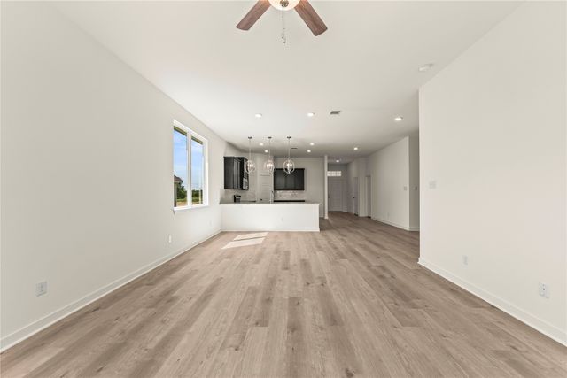 109 Adaline Bend, Mcgregor, TX 76657