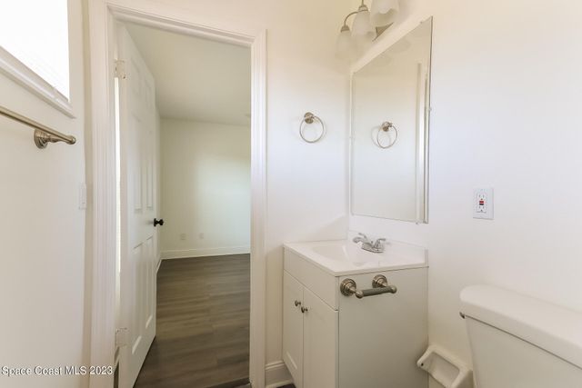 674 23rd Place SW, Vero Beach, FL 32962