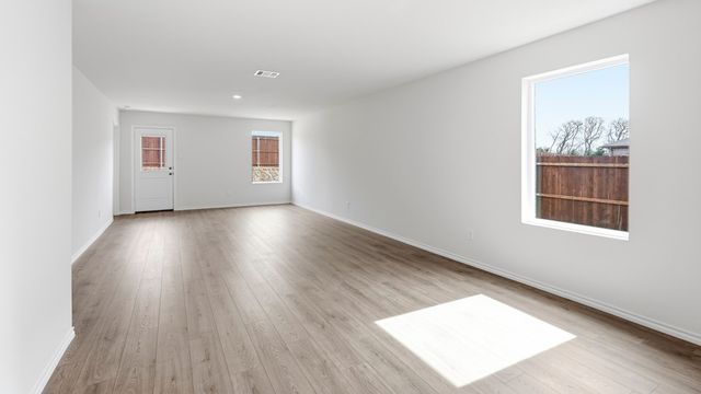 3714 Morning Dew Court, Talty, TX 75126