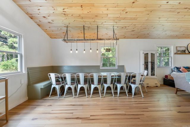 44 Sinai Road, Conway, AR 72032