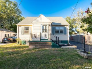 104 LEWIS Court, Creve Coeur, IL 61610