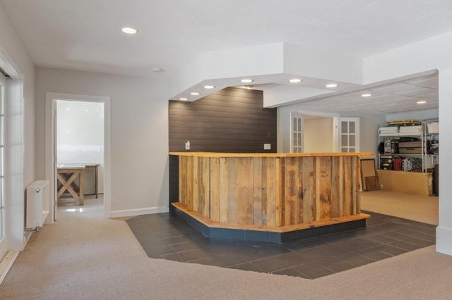 11 Francis Ave, Lunenburg, MA 01462
