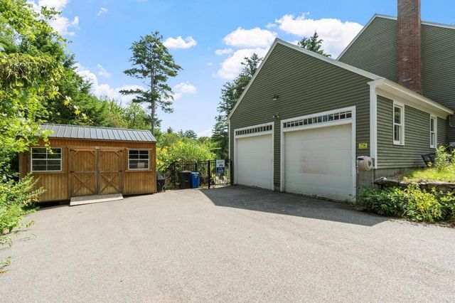 11 Francis Ave, Lunenburg, MA 01462
