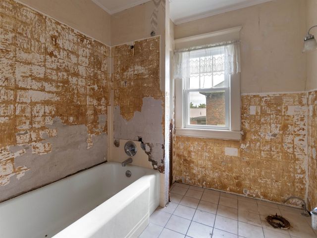 522 Jefferson Avenue, Huntington, WV 25704