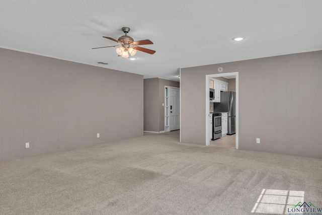 4 Amherst Circle, Longview, TX 75601