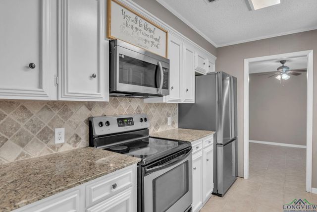 4 Amherst Circle, Longview, TX 75601