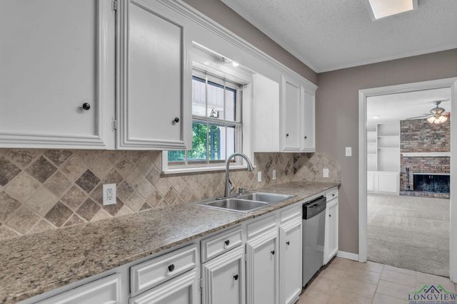 4 Amherst Circle, Longview, TX 75601