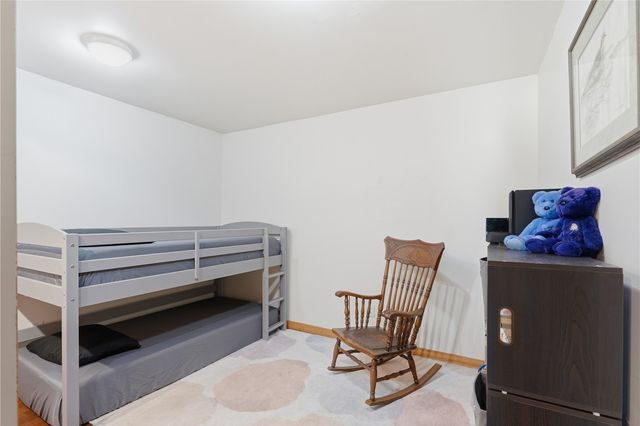 4248 Cottage Grove Parkway SE, Cedar Rapids, IA 52403