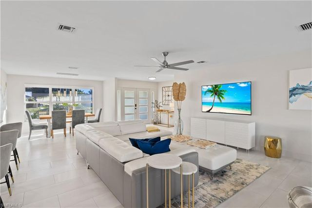 109 SE 40th TER, Cape Coral, FL 33904