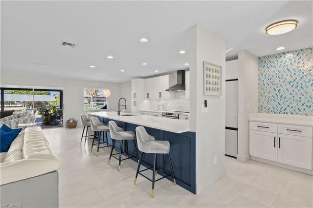 109 SE 40th TER, Cape Coral, FL 33904