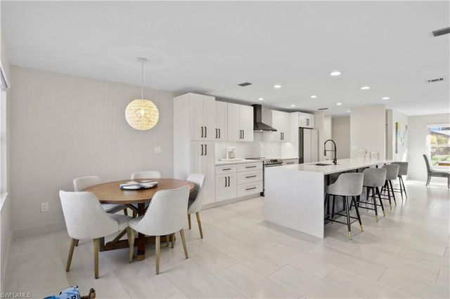 109 SE 40th TER, Cape Coral, FL 33904