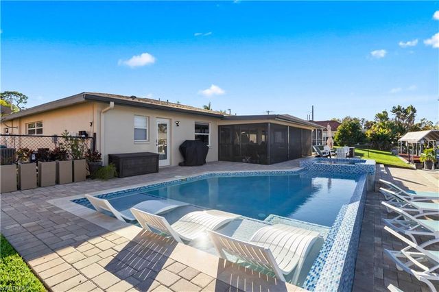 109 SE 40th TER, Cape Coral, FL 33904