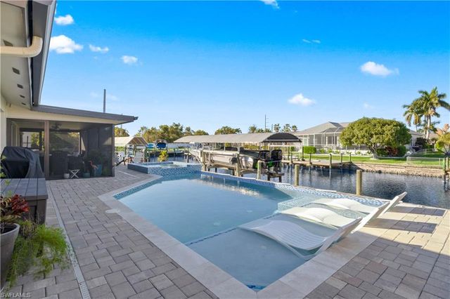 109 SE 40th TER, Cape Coral, FL 33904