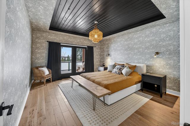 8236 Stoney Creek Drive, Green Oak Township, MI 48178