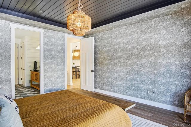 8236 Stoney Creek Drive, Green Oak Township, MI 48178